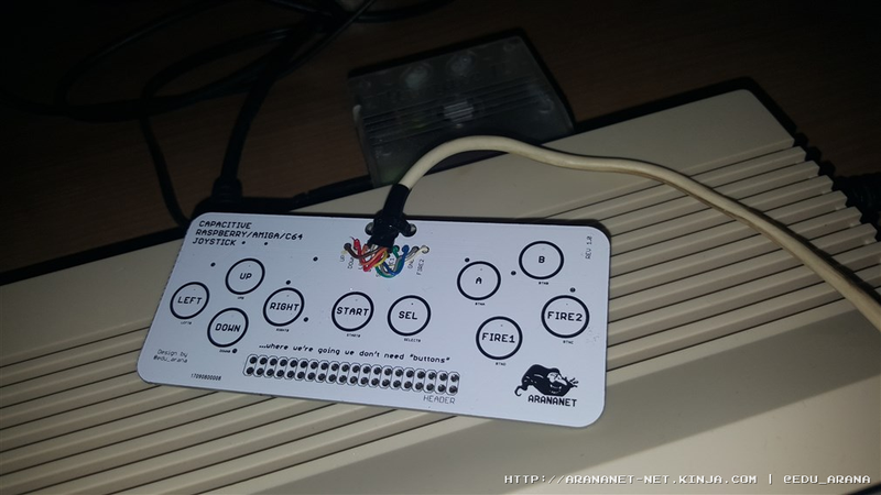 Illustration for article titled El primer joystick capacitivo para C64/Amiga y Raspberry Pi